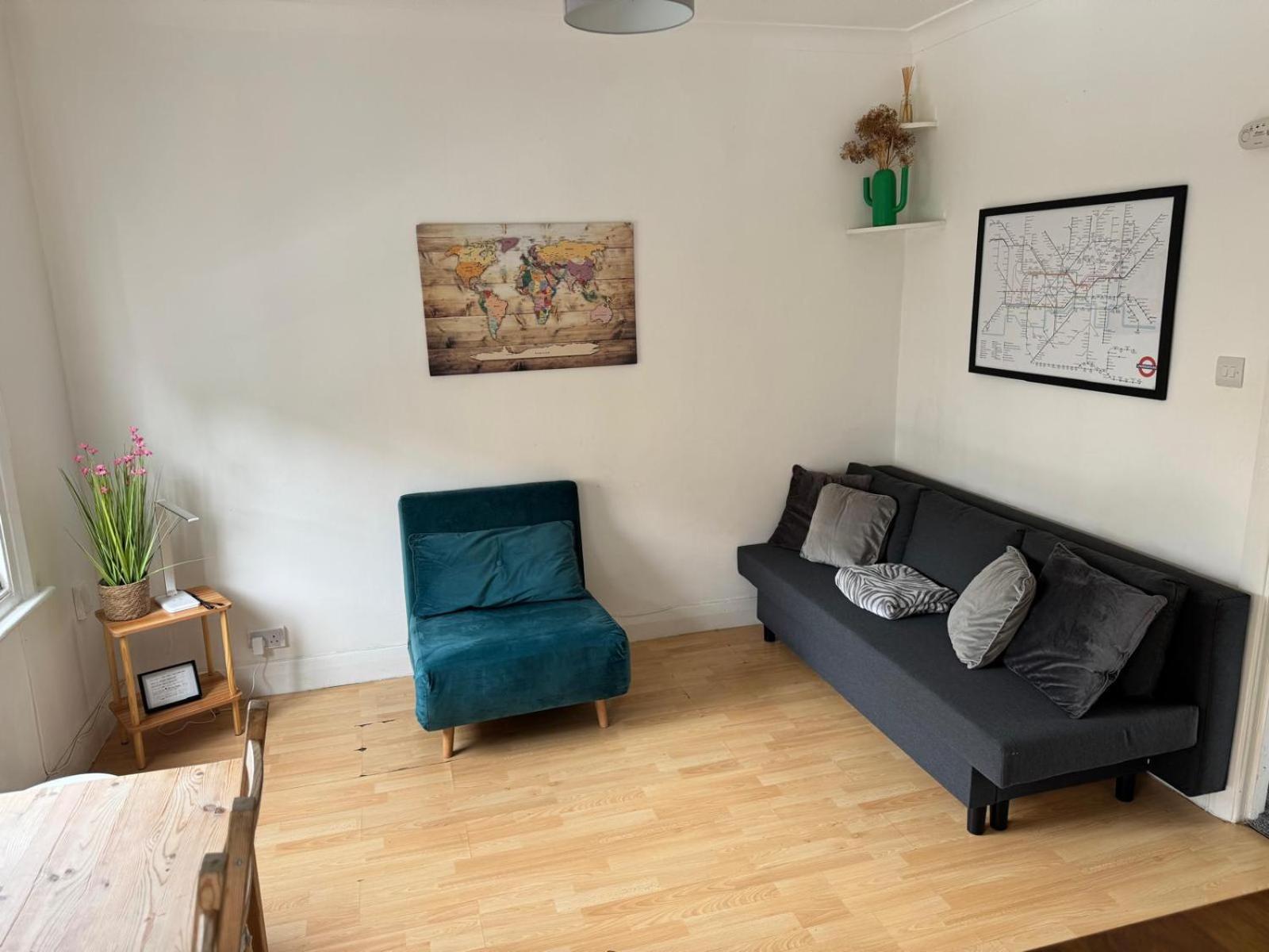 Prime Location Apartamento In Camden Town Лондон Экстерьер фото